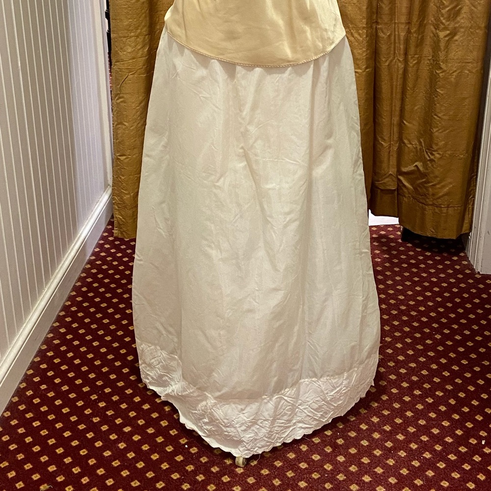 Vintage White Sydney Bush Crinoline Slip